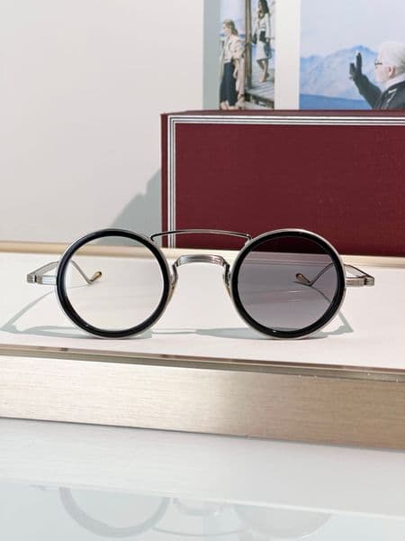Luxury Designers Womens Sunglasses For Women Men Sun Glasses Mens Designer RINGO Fashion Style Protects Eyes Random Box