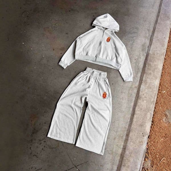 2025 European New Style Embroidered Men's and Women's Fashion Casual Suits y2k Loose American Street Sportswear Wholesale