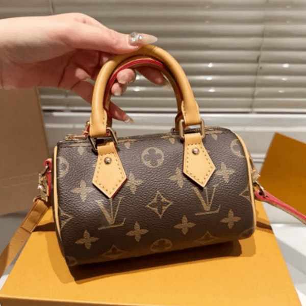 Designer Luxury pillow Shoulder handbag mini bag High Quality Classic Unisex Bags Women Leather Denim pink Crossbody Bag Purses luxury Wallets 10a