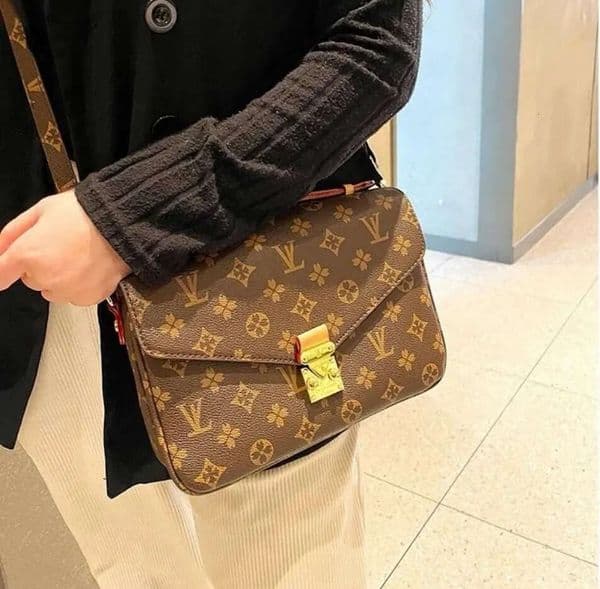 Luxury Bag High Quality Designer Bag Women Leather Diane Satchel Bag Crossbody Bag Shoulder Bags Purses Tote Bag Shopping Bag Handbags Wallets Backpack 08