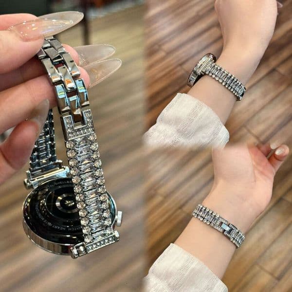 Suitable for Apple Watch S11 strap, high-grade metal three-row sparkling diamond iwatchs10 women's high-end slim bracelet