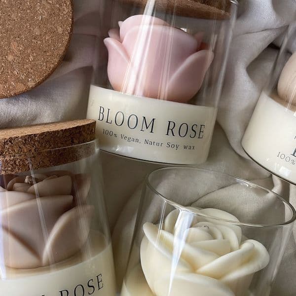Cross-Border Rose-Shaped Scented Wholesale Home Creative Valentine's Day Gift Fragrance Souvenir Candle Ornament
