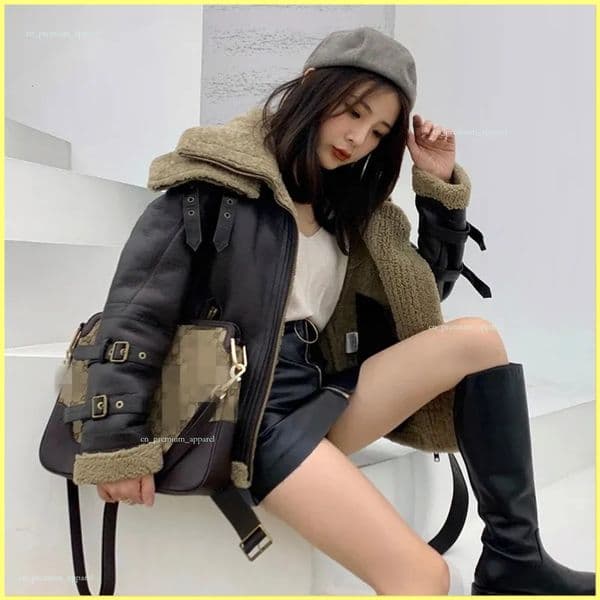 Winter Women Genuine Leather Wool Liner Warm Motorcycle Jacket Fashion Shearling Fur Sheepskin Coat Female bomber Jacket 251113 59
