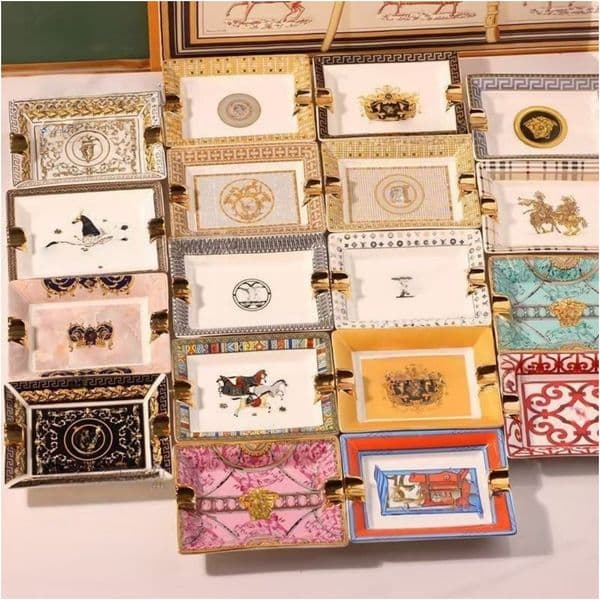 European Bone China Dining Home Creative Home Living Room And Hotel High End Ashtray Grey Tray fashionable decorative items