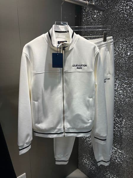 2026 spring new fashions luxury designer mens beautiful tracksuits ~ CHINESE SIZE sweatsuit ~ high QUALITY mens training jogging sweat track suits