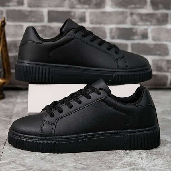 2024 New Men's White Casual Fashion Couple Women Platform Flats All Matching Walking Sneakers for Men Board Shoes