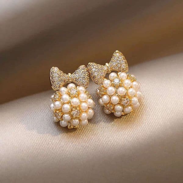 Designer Jewelry Luxury Jewelry Sparkling Diamond Bowknot Pearl Earrings For Women, Unique Design, Trendy Internet Celebrity Stud Earrings, 2025 New Hot-Selling Ear A