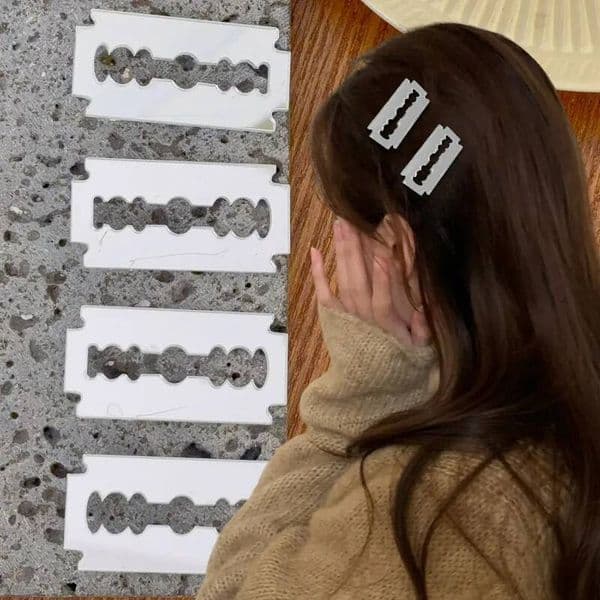 2/4pcs Punk Clip Blade Hair Accessories Goth Lolita Harajuku Fashion Hairpin for Women Girls Y2K Cosplay Party Hairpins ddmynov