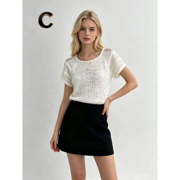 Designer White Knit Crochet Top, Women Round Neck Short Sleeve with Sequin Details, Casual Summer Knitwear Elegant Waist Tight