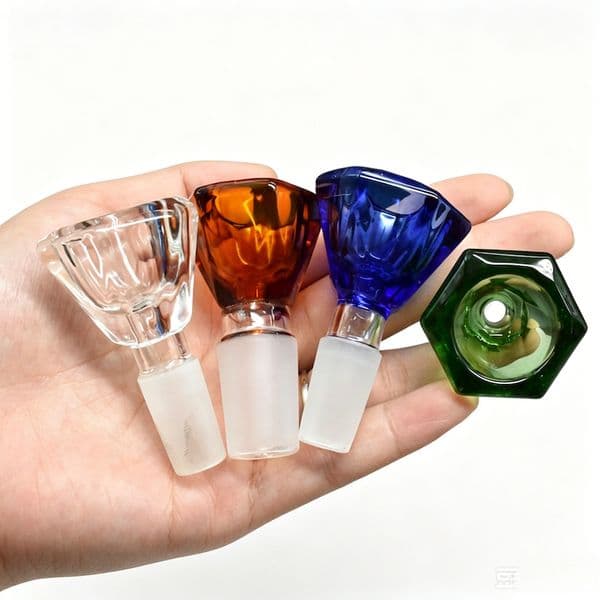 Wholesale Colorful 14mm 18mm male Thick Headt Glass Tobacco Bowl Diamond Cut Smoking Bowls for water bong pipes