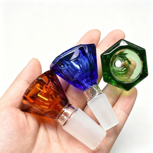 Colorful 14mm 18mm male Thick Headt Glass Tobacco Bowl Diamond Cut Smoking Bowls for water bong pipes
