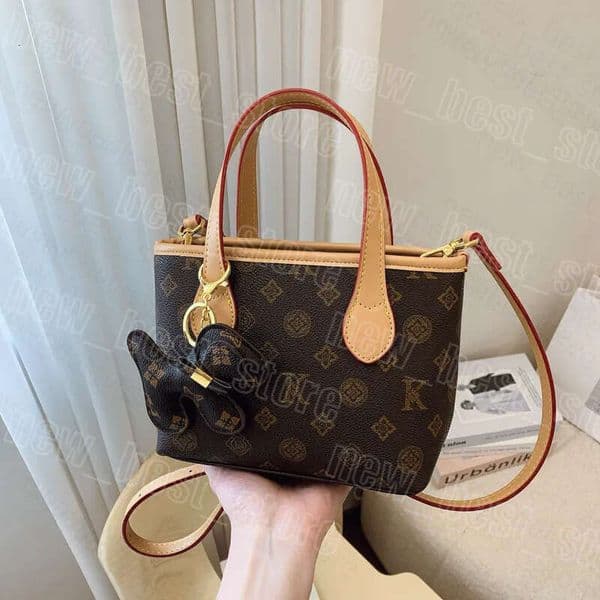 2025 Women's Handbag Fall Winter New Vintage Print Crossbody Bucket Tote Bag Top Handle Purse with Cute Dog Pendant Charm Fashion Shoulder Bags fb