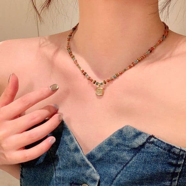Designer Jewelry Luxury Jewelry Colorful Beaded Cat's Eye Stone Pendant Necklace For Women, New Chinese Style, Light Luxury, Niche, High-End Clavicle Chain, Vintage