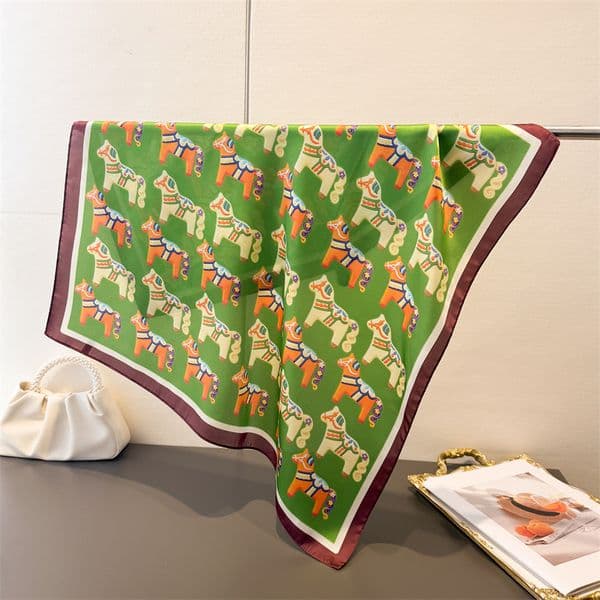 Designer Green Background Folk Wooden Horse Print Silk Scarf Luxury Ladies Soft Neck Wrap Chic Daily Matching Clothing Accessory