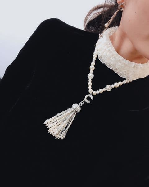 2026 Luxury quality charm stud earring with white shell beads in silver plated have stamp box simple design Pendant necklace PS6780B