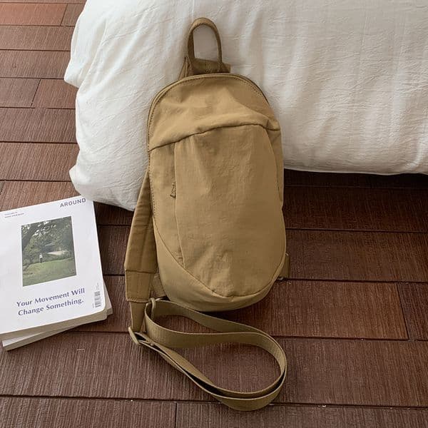 New women's chest casual shoulder nylon fabric bag, ultra-light commuter travel handbag, small crossbody bag