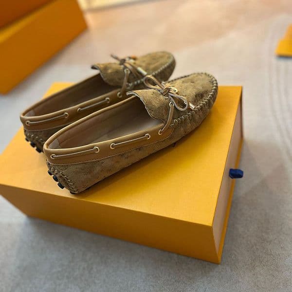 Handmade Women Gloria Loafers Classic Studs Bottom Bow Tie Coated Canvas Flower Print Reverse Fashion Shoes GVFRE00007