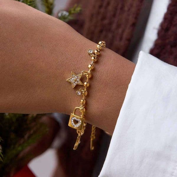 Uworld Classic White Rhinestone Star Heart-Shaped Hollow Lock Moon Pendant Bracelet Women Gold Plated Stainless Steel Bracelets