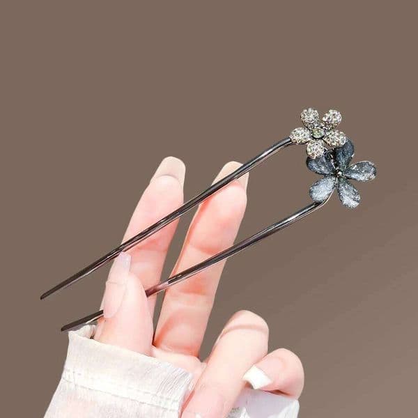 1pc Luxury Crystal Double Flower Butterfly Stick for Women Vintage Metal U-shaped Hairpin Bun Hair Jewelry Accessories