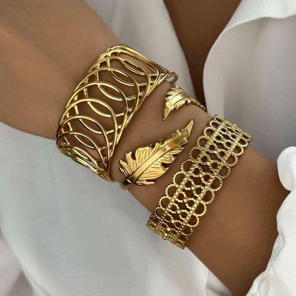Vintage Exaggerated Metal Wide Cuff Bangle for Women Gold Color Leaves Geometric Stainless Steel Bangles Party Jewelry Gifts