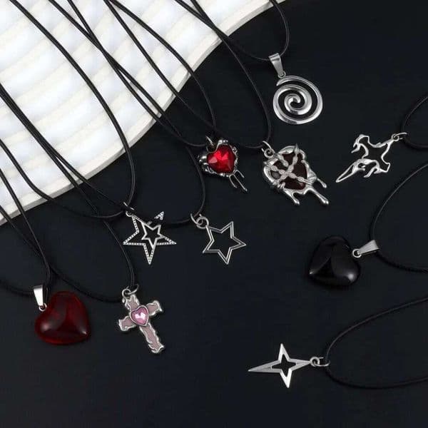 Fashion Simple Pendant Necklace for Women Men Punk Hollow Out Star Neck Chain Trendy Y2k Jewelry Accessories