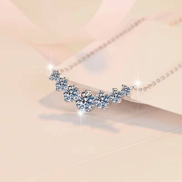 In Stock In The Us: 2.8 With S925 Sterling Silver Chain, Gift For Women, Smiley Face GRA VVS Moissanite Diamond Heart-Shaped Pendant Necklace