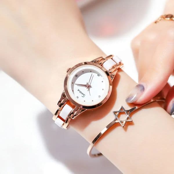 Watch Womens watches high quality Simple Temperament Fashion luxury watc Quartz-Battery Leather montre de luxe gifts