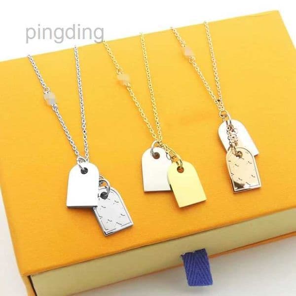 Designer Luxury 18k Gold Necklace Brand V Necklace Double Tag Flower Pendant Necklace Womens Fashion Party Birthday Gift Jewelry