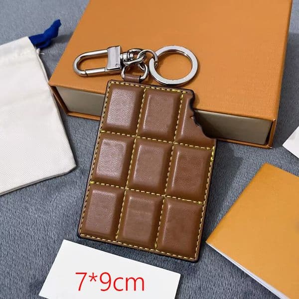 7x9CM Claic Brown Chocolate Model Silver Key Chain & Ring Holder Geometry Keychain For Porte Clef Gift Men Women Car Bag Pendant Fahion