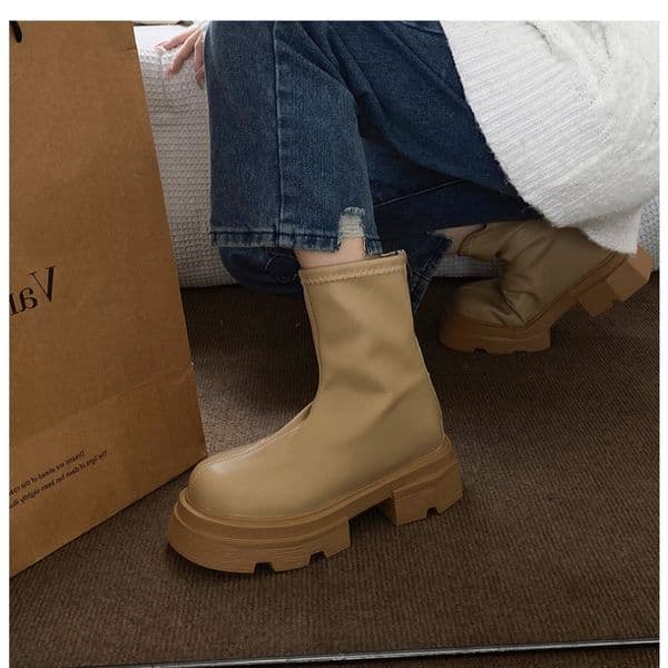 Designer Shoes Winter Shoes Black Platform Gothic Women New Casual Back Zippers Ankle Boots Women S Short Bootties