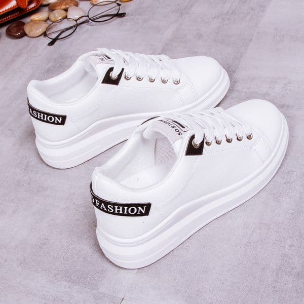 Latest Spring Autumn White Women Platform Woman Fashion Sneakers High Quality PU Casual Ladies Shoes Loafers
