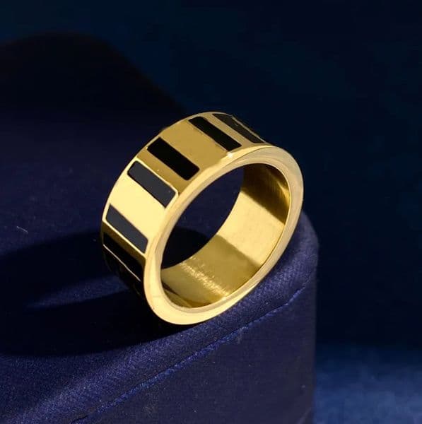 Fashion letter ring bague for Woman Simple Personality Party wedding lovers gift engagement rings jewelry