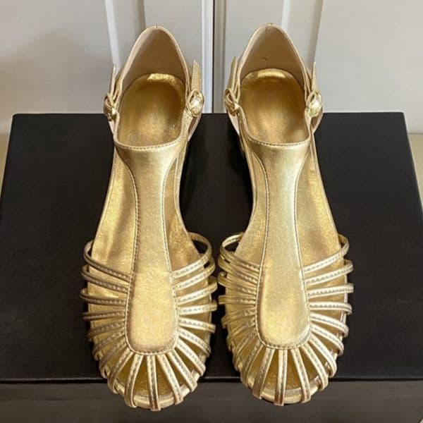 Luxury sandals for women classic designer shoes solid color hollow lettering fashion shoes summer outing pearl heels new Valentine's Day elegant vintage party shoes