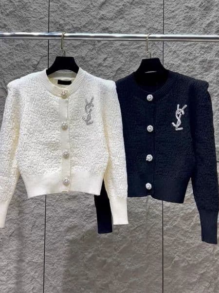 24 Autumn New Wrinkle Craft Knitted Cardigan Chest Heavy Work Accessories Fashion Temperament Versatile Top 606ess