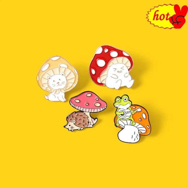 Hot Lapel Pins Cute Mushroom Cat Frog Hedgehog Enamel Pin Brooch Cartoon Women Men Denim Jackets Lapel Pins Backpack Badges Kids Fashion Jewelr