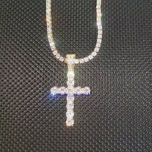 New Cross Personalized Side Glow Set Pendant Necklace Cuban Chain Hip Hop Personality necklace jewelry Moissanite dia gold Sterling Sier