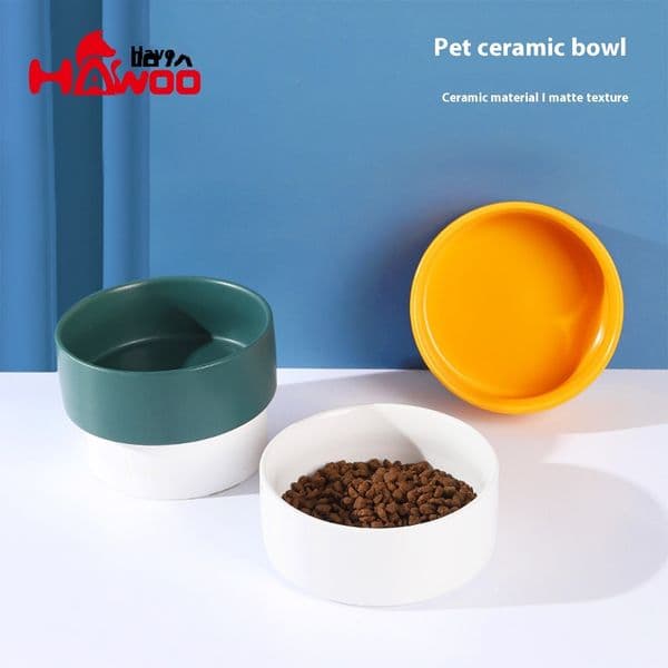 Stylish and Functional Collared Feline Dining Bowl Made from Premium Ceramics