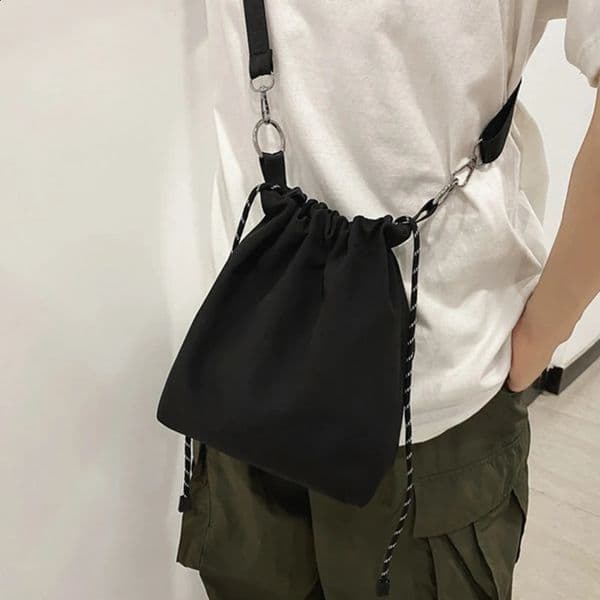 Fashion Women Handbags Waterproof Nylon Shoulder Bags Large Capacity Crossbody Bags for Women Portable Drawstring Bucket Bag 240824