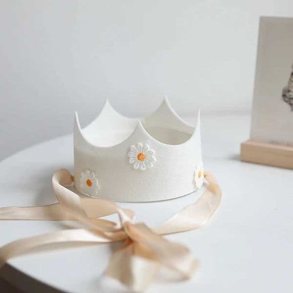 Ins Kids Daisy Birthday Party Crown Yellow Pink Flower Hat 3 4 5 6 7 8 9 Year Old Baby Shower Sunflower Theme Birthday Headpiece W240830