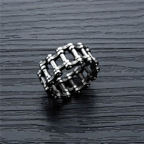 Vintage Gothic Bicycle Style Chain Rings for Men Creative Punk Rock Male Link Ring Trendy Motorcycle Chain Hiphop Unisex Jewlery