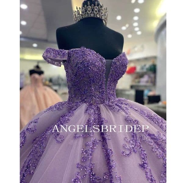 Angelsbridep new Off Shoulder 2025 Pearls Beading Lavender Quinceanera Dresses Ball Gown Appliques Lace Crystal Corset Vestidos De xv