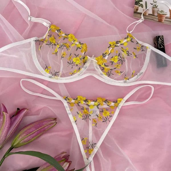 Sexy Bra Set Embroidery Floral Bralette 2025 Suit Mesh new Transparent Porno Bralette Ence Mujer G string Bielizna Erotyczna Sujetador
