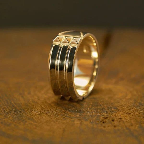 2024 new Geometric Shape Women Rings Sier Color/Gold Color Wedding Jewelry Simple Versatile Female Marriage 2025 Ring Fashion