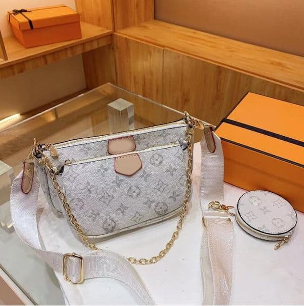 Luxurys Designers Bags Shoulder Bag Mini Handbags Pochette Accessories Crossbody Wallet Womens Purses Card Holder Messenger Purse