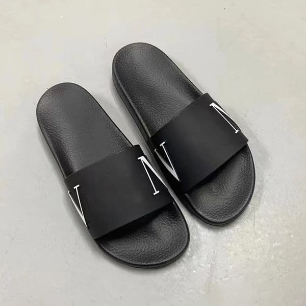 Womens Sliders outdoor beach Slippers luxury Embed rivet sandal Designer Slide Summer Mens Mule lady loafer 10a top quality travel sandale 2024 new style pool shoes
