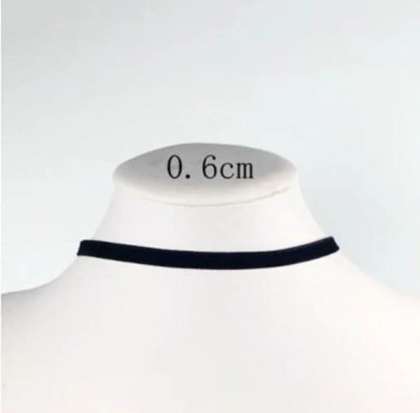 Gothic new Jewelry Necklace Women's Simple Choker Collar Neckchain Black 2025 Veet Fabric Neckband