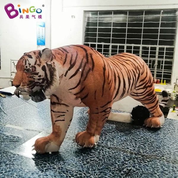 Animal shaped inflatable tiger model design, perfect for festivals and corporate events