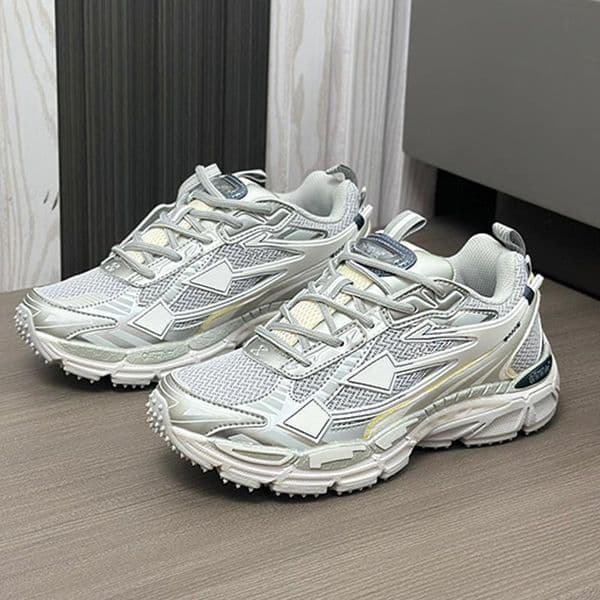 Gray Silver Designer Be Right Back Sneakers Luxury Fashion Men Women Running Shoes Breathable Leather Mesh Upper Rubber Sole Couple Sports Shoes Mens size 47 shoes