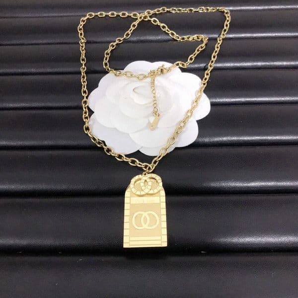 Brand Gold Plated Designer Necklace Fashion Women Chain Necklaces Copper Pendant Crystal Pearl Wedding Jewelry Gift