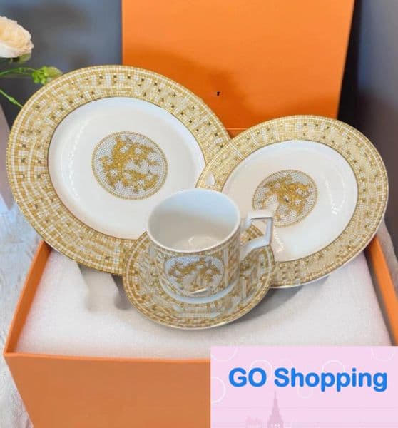 Top Fashion Bone China Cutlery Plate Ceramic Cup Dish Cup European Household Plate Set Creative Fruit Plate Dish Ceramic Bone